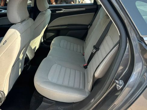 Used 2018 Ford Fusion S FWD image 9