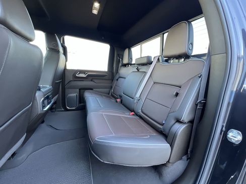 Used 2025 GMC Sierra 3500 Denali w/ Technology Package image 25