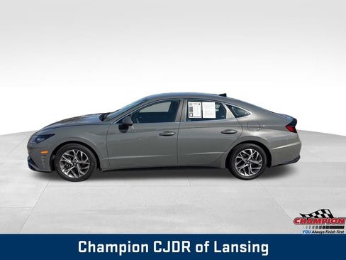 Used 2022 Hyundai Sonata SEL image 4