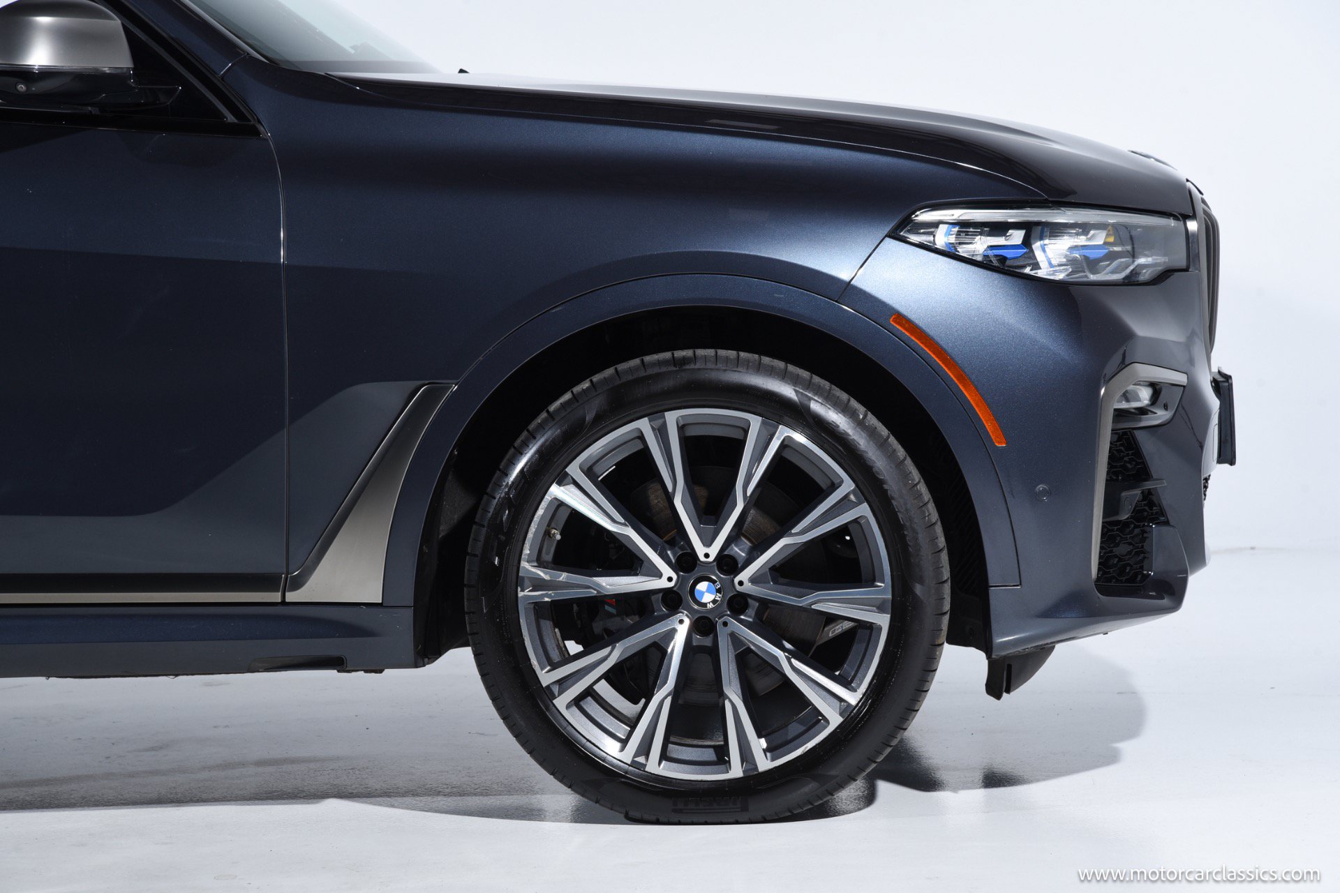 Used 2021 BMW X7 M50i AWD/4WD image 10