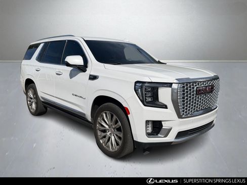 Used 2021 GMC Yukon Denali w/ Denali Ultimate Package image 2