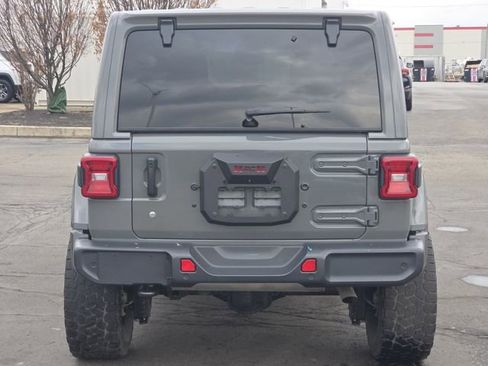 Used 2019 Jeep Wrangler Unlimited Sahara w/ Safety Group image 22