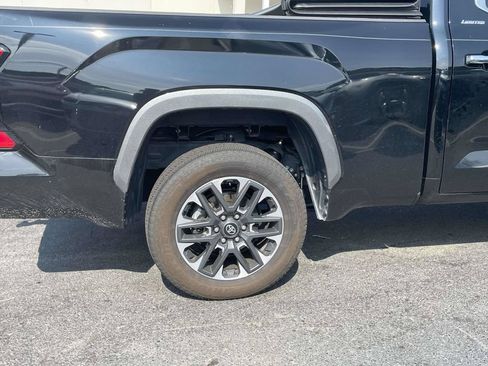 Used 2025 Toyota Tundra Limited w/ Power Package AWD/4WD image 9