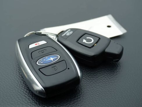 Used 2018 Subaru Outback 3.6R Limited image 37