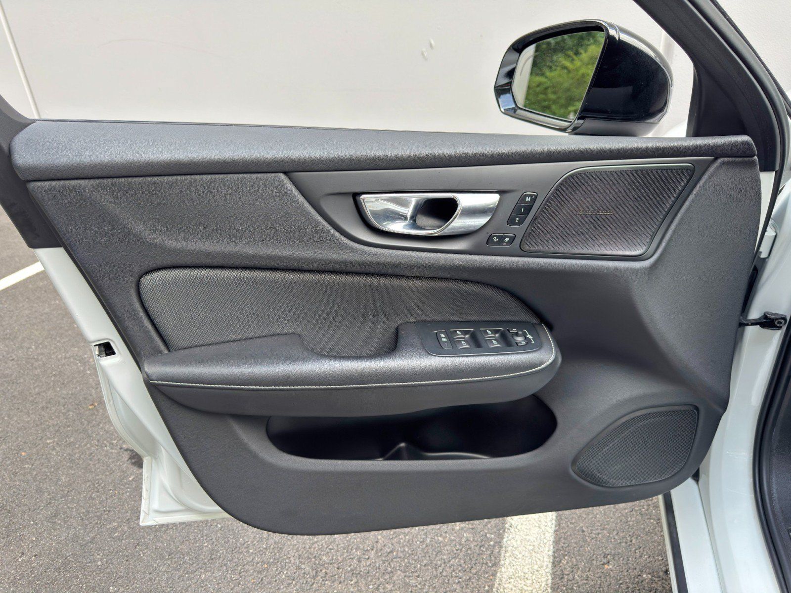 Used 2022 Volvo S60 B5 R-Design w/ Climate Package FWD image 39