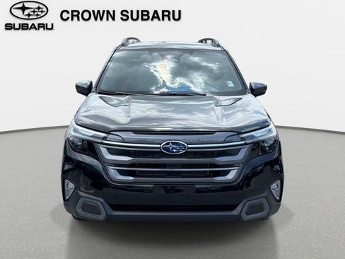 Used 2025 Subaru Forester Limited AWD/4WD image 10