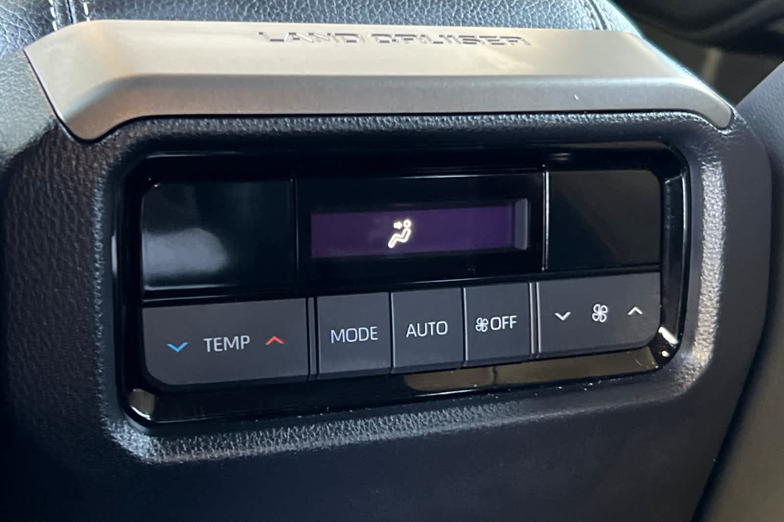 Certified 2025 Toyota Land Cruiser w/ Premium Package AWD/4WD image 14