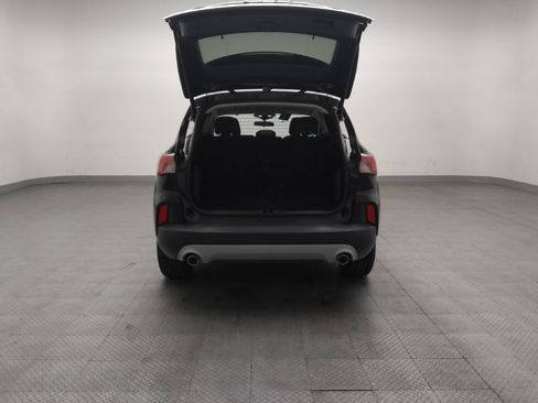 Used 2022 Ford Escape SE w/ Convenience Package FWD image 29