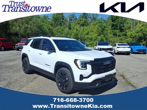 Used 2026 GMC Terrain Elevation w/ Elevation Premium Package AWD/4WD image 1