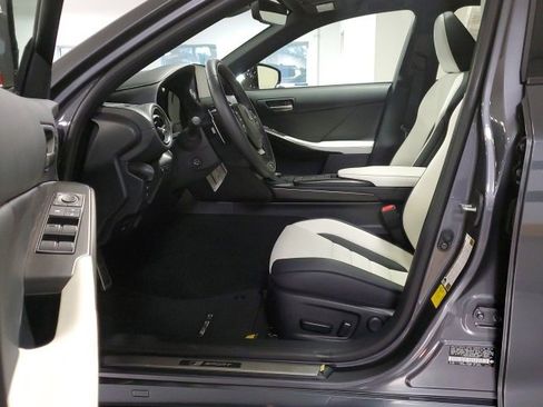 Used 2025 Lexus IS 350 F Sport image 12