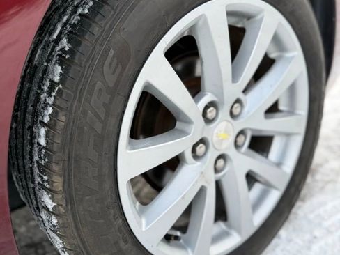 Used 2015 Chevrolet Malibu LT image 17