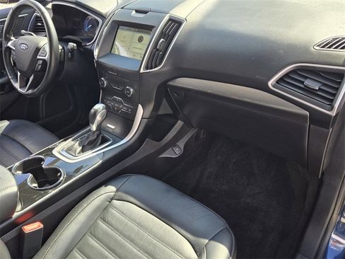 Used 2017 Ford Edge SEL w/ Equipment Group 201A image 18