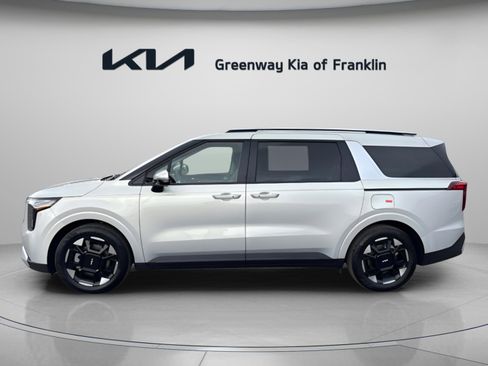 New 2026 Kia Carnival EX image 4