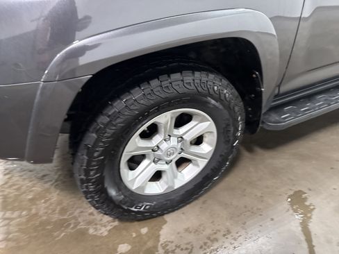 Used 2019 Toyota 4Runner SR5 Premium w/ Four Season Floor Mat Package AWD/4WD image 6