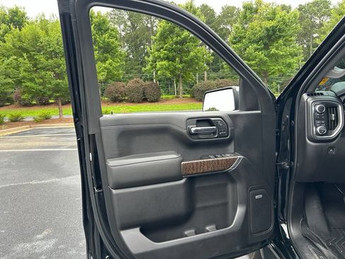 Used 2019 GMC Sierra 1500 Denali w/ Technology Package AWD/4WD image 59