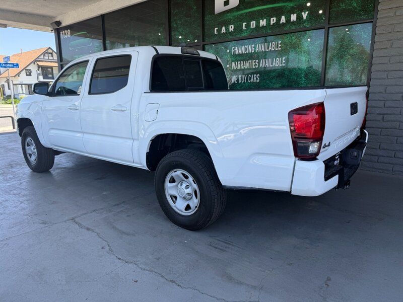 Used 2019 Toyota Tacoma SR AWD/4WD image 7