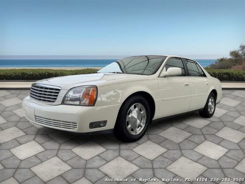 Used 2001 Cadillac De Ville w/ Comfort/Convenience Pkg image 4