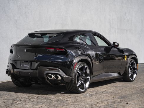 Used 2025 Ferrari Purosangue AWD/4WD image 5