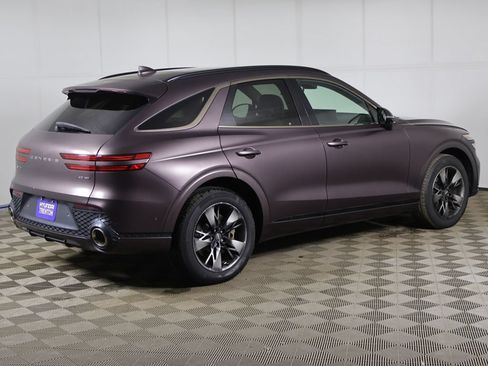 Used 2022 Genesis GV70 3.5T Sport w/ Sport Advanced Package AWD/4WD image 15