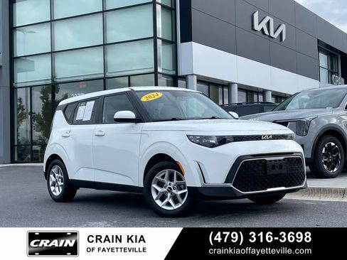 Certified 2024 Kia Soul LX w/ Option Group 015 FWD image 1