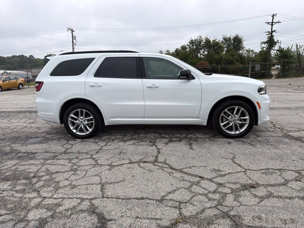 Used 2024 Dodge Durango GT AWD/4WD image 2