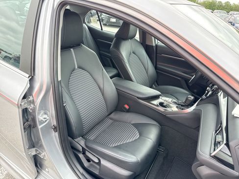 Used 2023 Toyota Camry SE FWD image 24