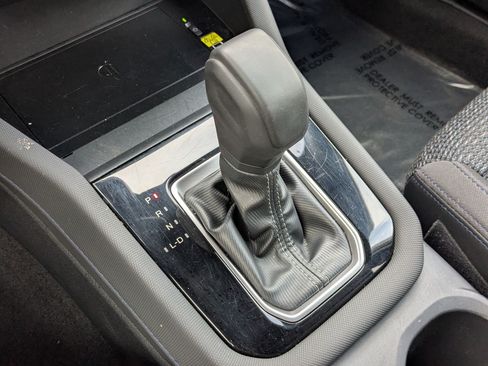 Used 2025 Subaru Forester Premium AWD/4WD image 28