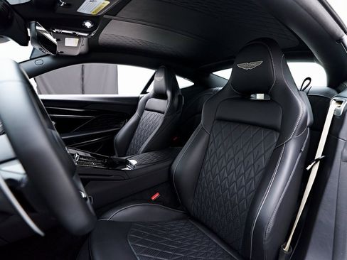 Used 2024 Aston Martin DB12 Coupe image 48