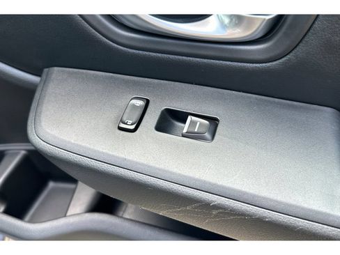 Used 2024 Honda Pilot Touring image 23