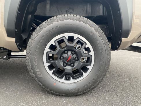 New 2026 Toyota Tacoma TRD Off-Road image 9