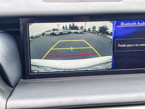 Used 2018 Lexus IS 300 image 24