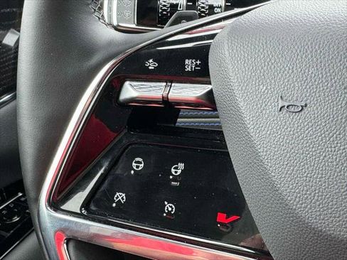 Used 2025 Cadillac Escalade IQ Luxury 1 image 19