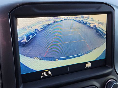 Used 2023 Chevrolet Silverado 2500 LT w/ Convenience Package image 25