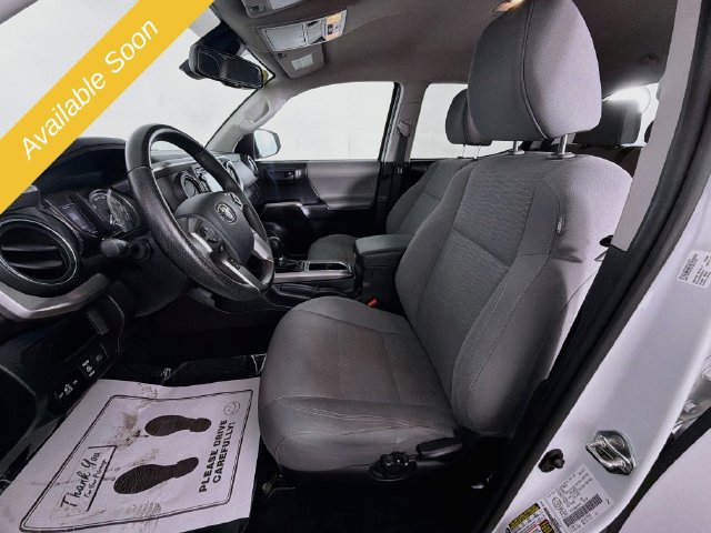 Used 2019 Toyota Tacoma SR5 AWD/4WD image 19