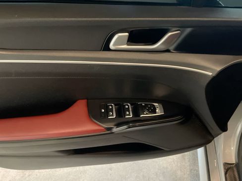 Used 2023 Kia K5 GT-Line image 13