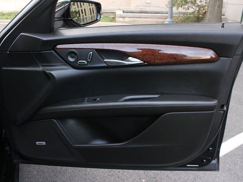 Used 2017 Cadillac CT6 3.6 AWD image 32