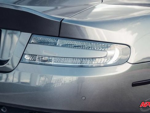 Used 2014 Aston Martin DB9 Coupe RWD image 38