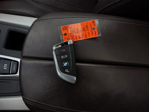 Used 2014 BMW X5 xDrive50i image 27