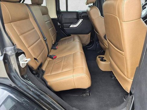 Used 2011 Jeep Wrangler Unlimited Sahara w/ Dual Top Group AWD/4WD image 19