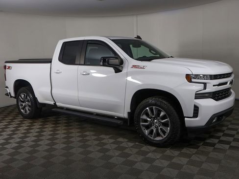 Used 2020 Chevrolet Silverado 1500 RST AWD/4WD image 16
