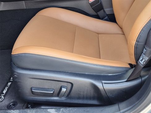 Used 2023 Lexus IS 300 w/ Comfort Package image 24