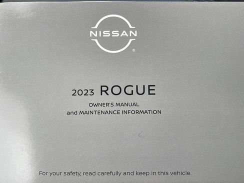 Used 2023 Nissan Rogue SV AWD/4WD image 28