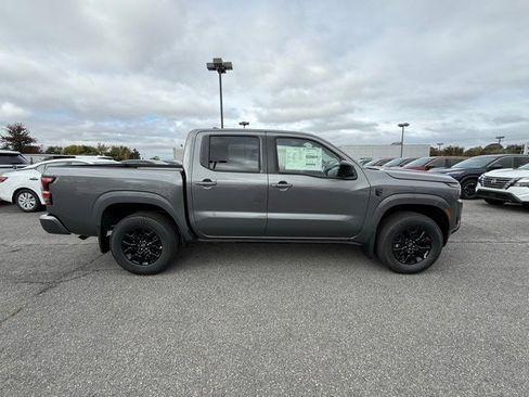 New 2026 Nissan Frontier SV w/ SV Convenience Package image 4