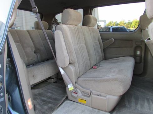 Used 2002 Toyota Sienna CE image 24