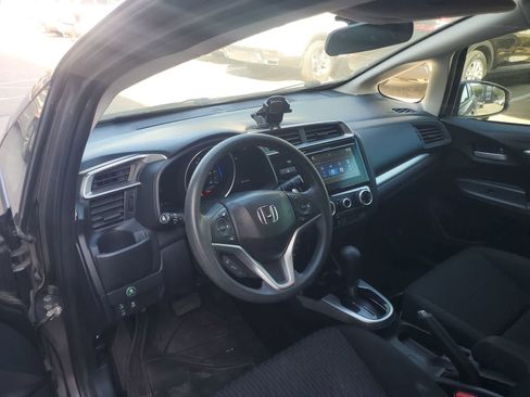 Used 2019 Honda Fit EX image 2