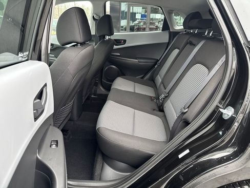 Used 2018 Hyundai Kona SEL image 30