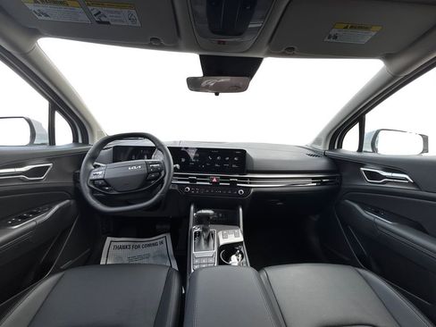 New 2026 Kia Sportage EX image 9