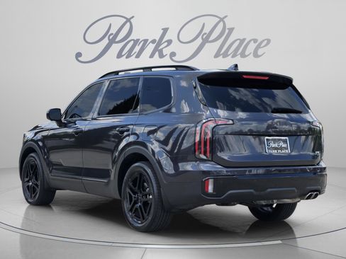 Used 2025 Kia Telluride SX X-Line AWD/4WD image 3