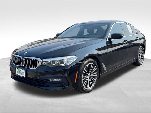 Used 2018 BMW 530i xDrive AWD/4WD image 3