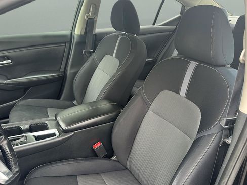 Used 2021 Nissan Sentra SV FWD image 13
